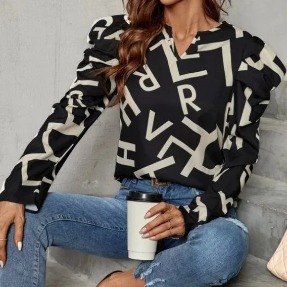 Letter Notched Neck Puff Sleeve Button down Blouse - Picture 4 of 6